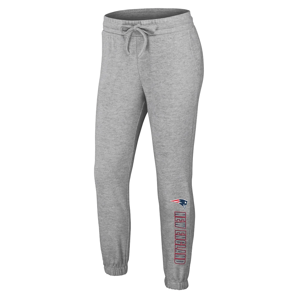 Women's WEAR by Erin Andrews Heather Gray New England Patriots Knit Long Sleeve Tri-Blend T-Shirt & Pants Sleep Set