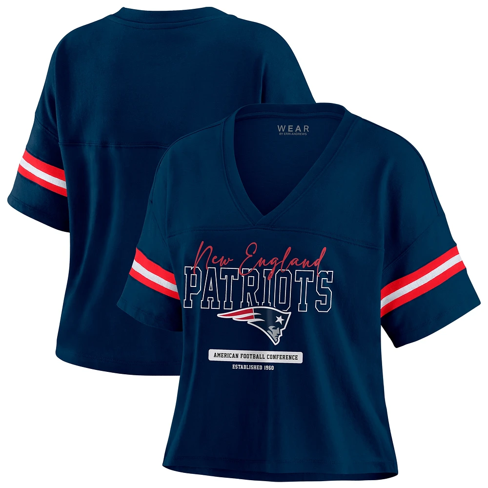 Women's WEAR by Erin Andrews Navy New England Patriots Color Block Boxy Modest Crop V-Neck T-Shirt