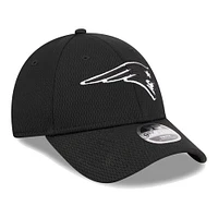 Youth New Era Black New England Patriots Main B-Dub 9FORTY Adjustable Hat