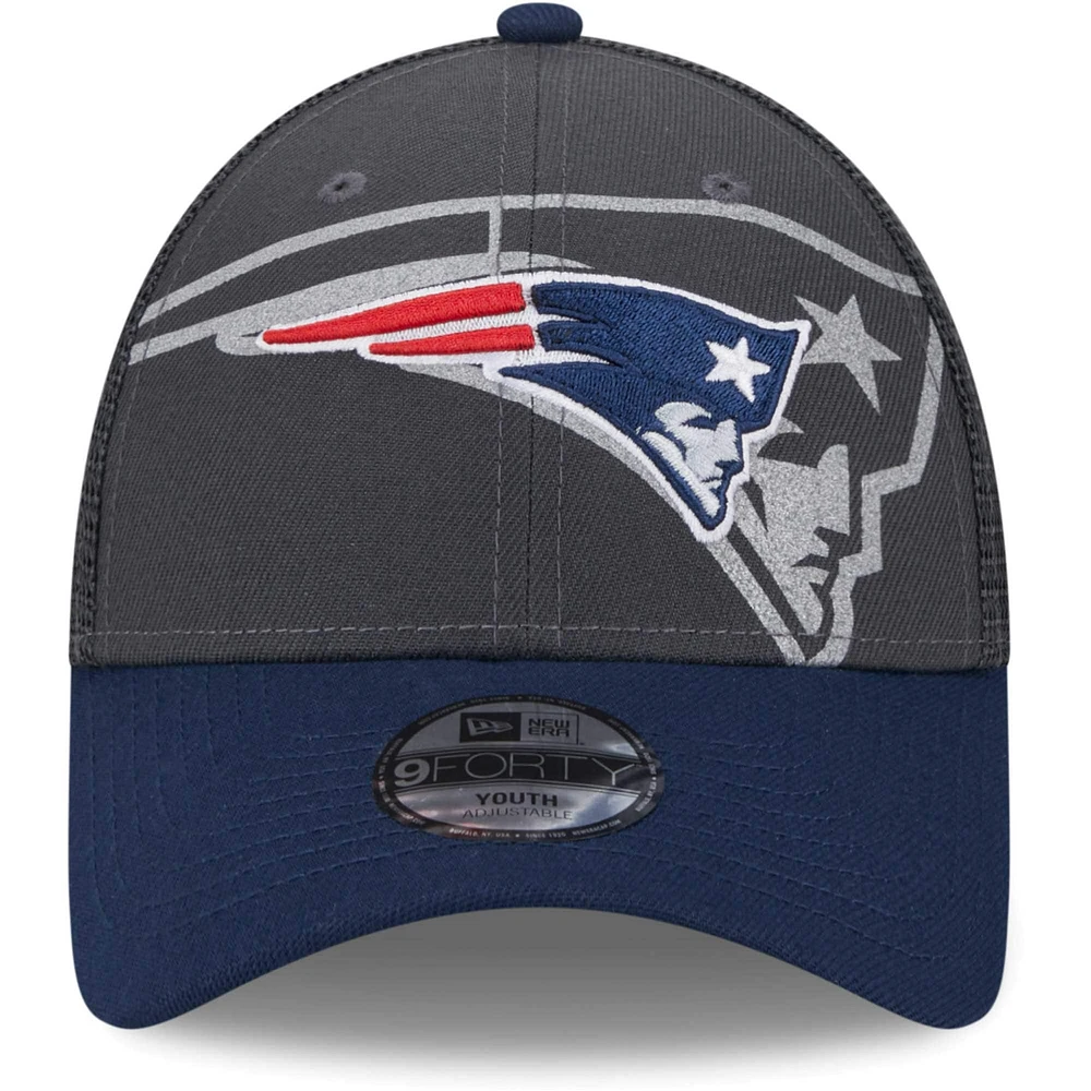 Youth New Era Graphite New England Patriots Reflect 9FORTY Adjustable Hat