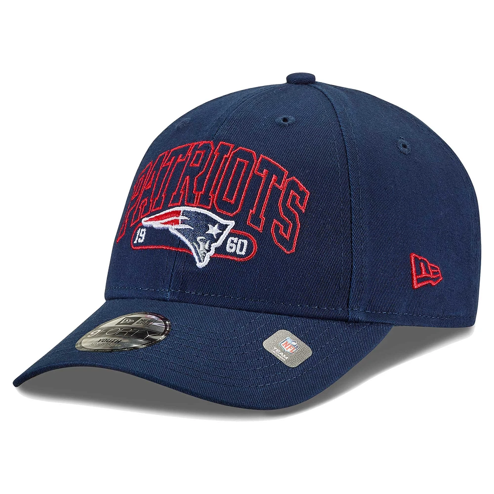 Youth New Era Navy New England Patriots Outline 9FORTY Adjustable Hat