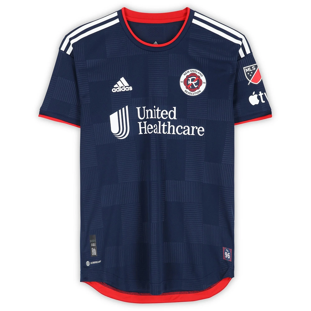 Maillot bleu marine dédicacé Ben Sweat New England Revolution #44 de la saison 2023 de la MLS