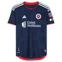 Maillot bleu marine dédicacé Ben Sweat New England Revolution #44 de la saison 2023 de la MLS