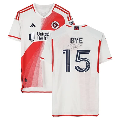 Maillot adidas blanc dédicacé Brandon Bye des New England Revolution n° 15, utilisé lors du match, saison 2024 de la MLS - Taille L