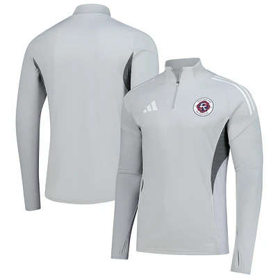 Haut d'entraînement à manches longues et quart de zip adidas Silver New England Revolution 2025 AEROREADY pour homme