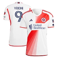 Maillot adidas Giacomo Vrioni New England Revolution 2023 Defiance authentique pour homme