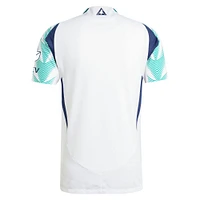 Maillot authentique adidas New England Revolution 2025 Eastern White Pine x Flag of pour homme