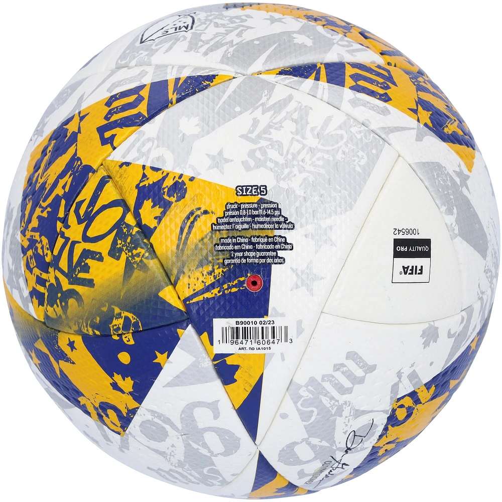 Ballon de football « KCC » des New England Revolution utilisé lors de la saison 2023 de la MLS