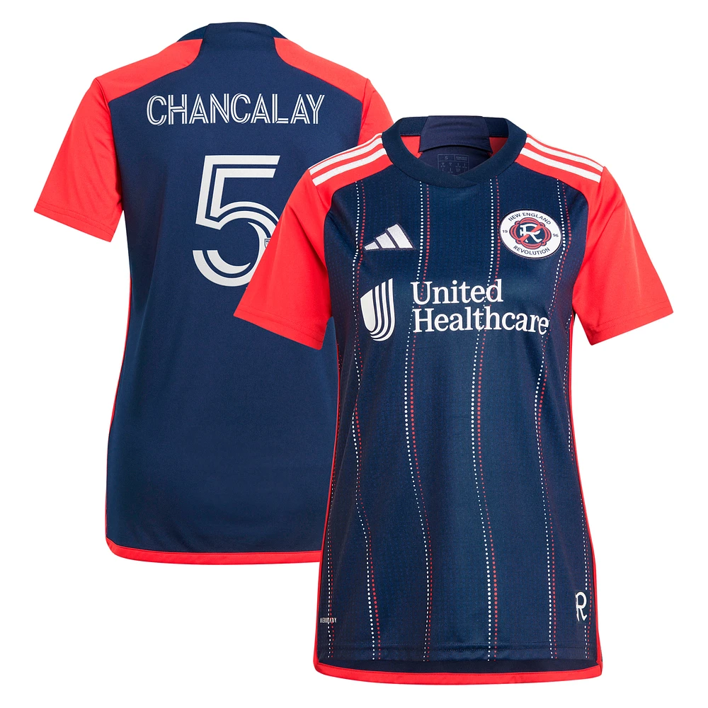 Maillot de joueur réplique adidas Tomás Chancalay bleu marine New England Revolution 2024 Boston Tea Party pour femme