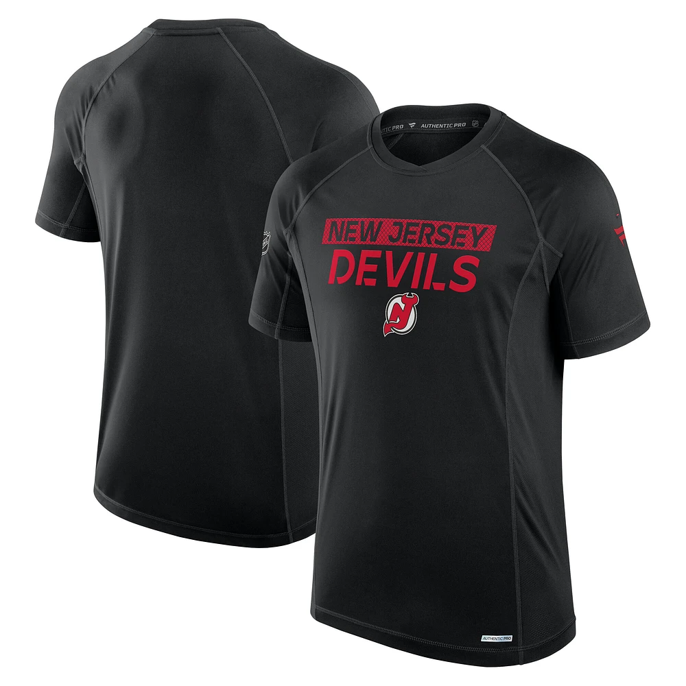 T-shirt technique authentique Pro Rink des New Jersey Devils pour hommes Fanatics noir