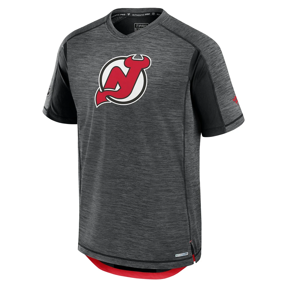 T-shirt technique authentique Pro Rink des New Jersey Devils pour hommes Fanatics noir