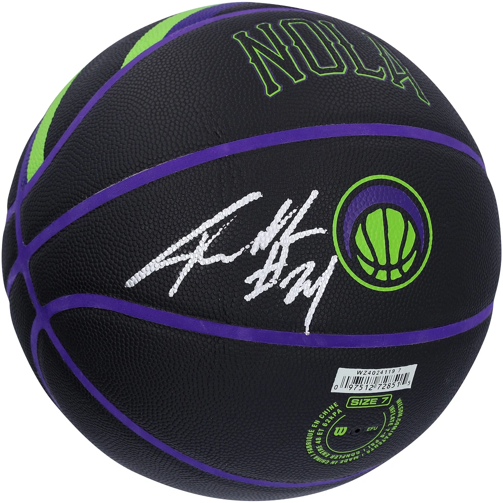 Jordan Hawkins New Orleans Pelicans Autographed Wilson 2023-24 City Collector Basketball