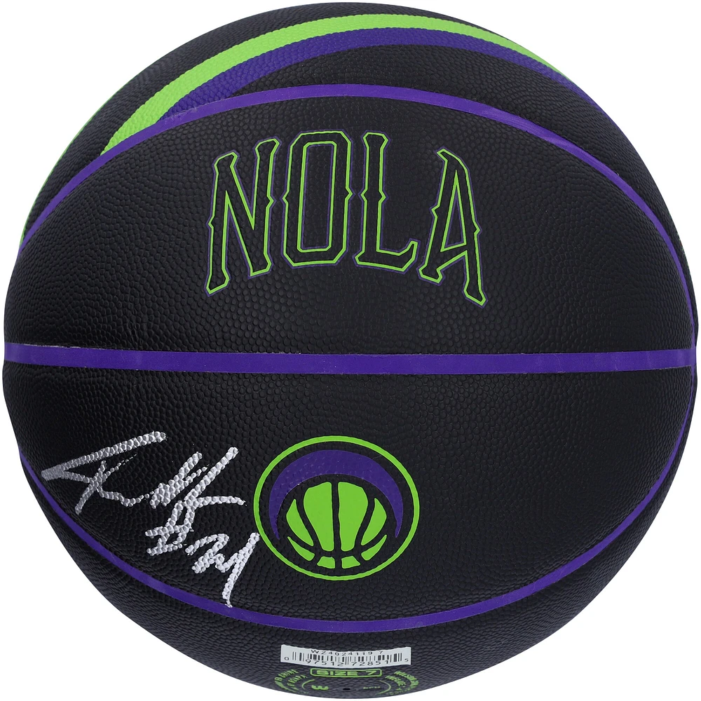 Jordan Hawkins New Orleans Pelicans Autographed Wilson 2023-24 City Collector Basketball