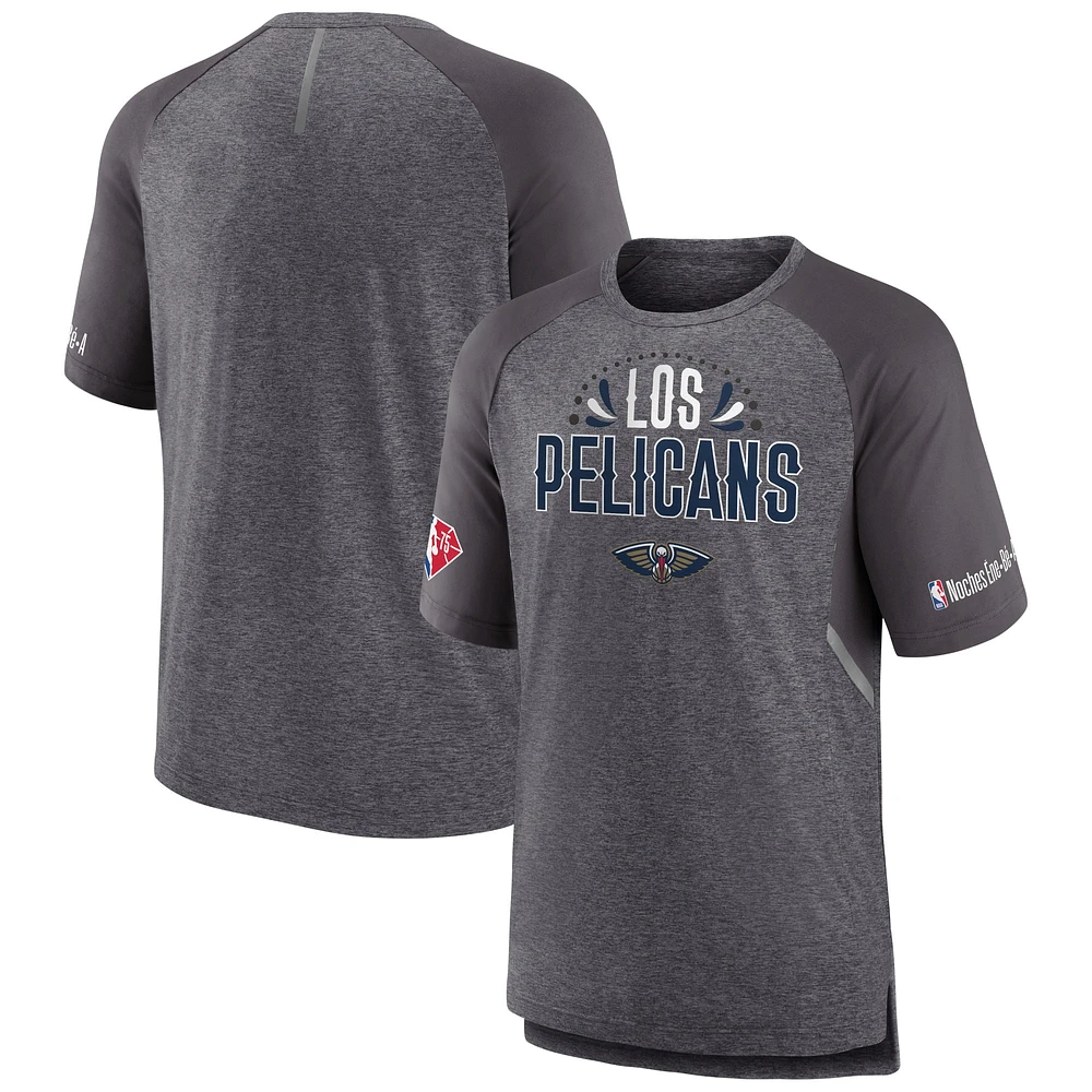 T-shirt raglan de tir Fanatics gris chiné pour hommes des New Orleans Pelicans 2022 Noches Ene-Be-A Core Shooting