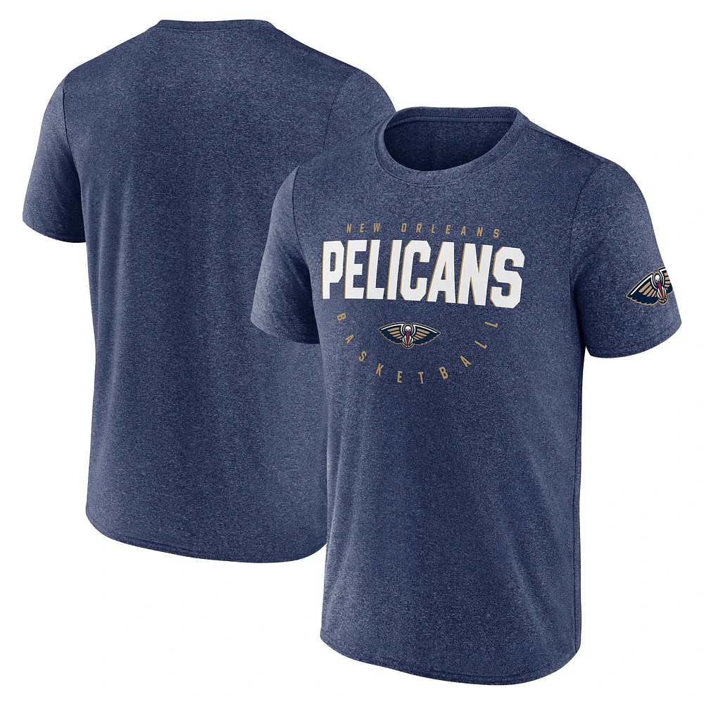 T-shirt d'entraînement de performance pour homme bleu marine chiné New Orleans Pelicans Block