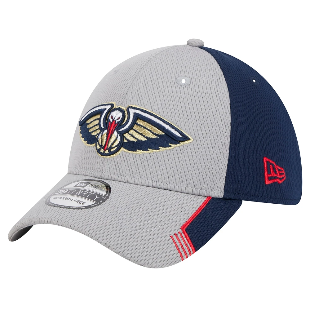 Men's New Era Gray/Navy Orleans Pelicans Active Trim 39THIRTY Flex Hat