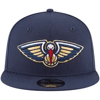 Casquette Snapback 9FIFTY couleur officielle de l'équipe des New Orleans Pelicans New Era pour hommes, bleu marine