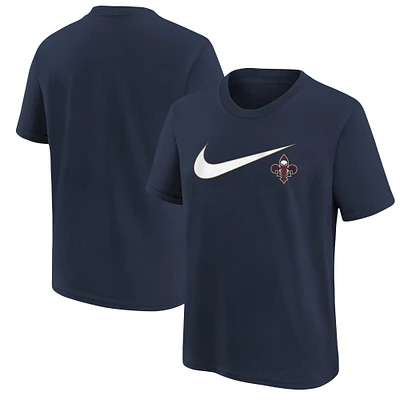 T-shirt Nike bleu marine pour jeunes Pelicans de la Nouvelle-Orléans Swoosh