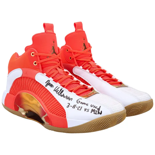 Giannis Antetokounmpo Milwaukee Bucks Fanatics Authentic Autographed  Game-Used Red Nike Shoes Worn During Games Played