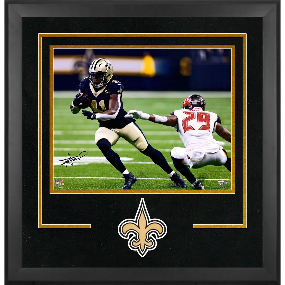 Lids Alvin Kamara New Orleans Saints Fanatics Authentic Deluxe Framed  Autographed 16 x 20 Black Horizontal Photograph