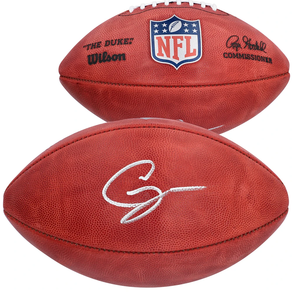 Ballon de football Wilson Duke autographié par Chase Young des New Orleans Saints