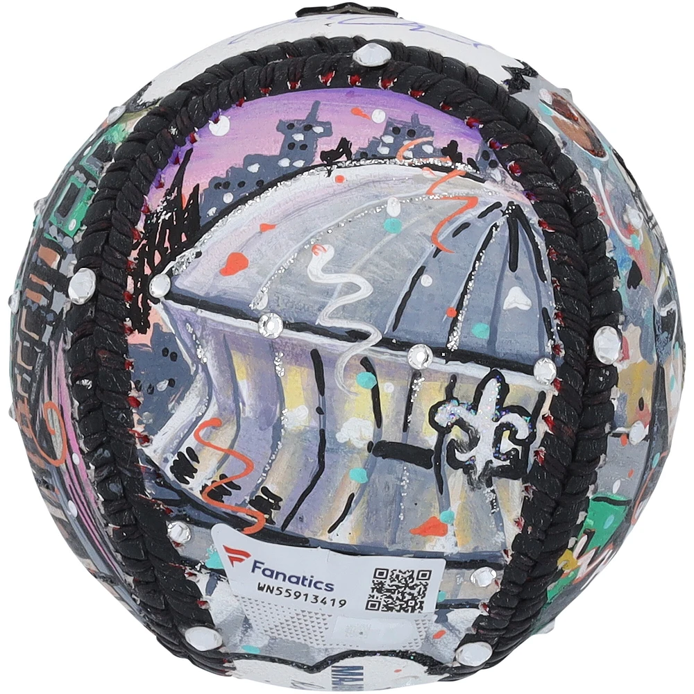 Ballon de baseball autographié par Drew Brees des New Orleans Saints - Illustration de Charles Fazzino - WN55913419