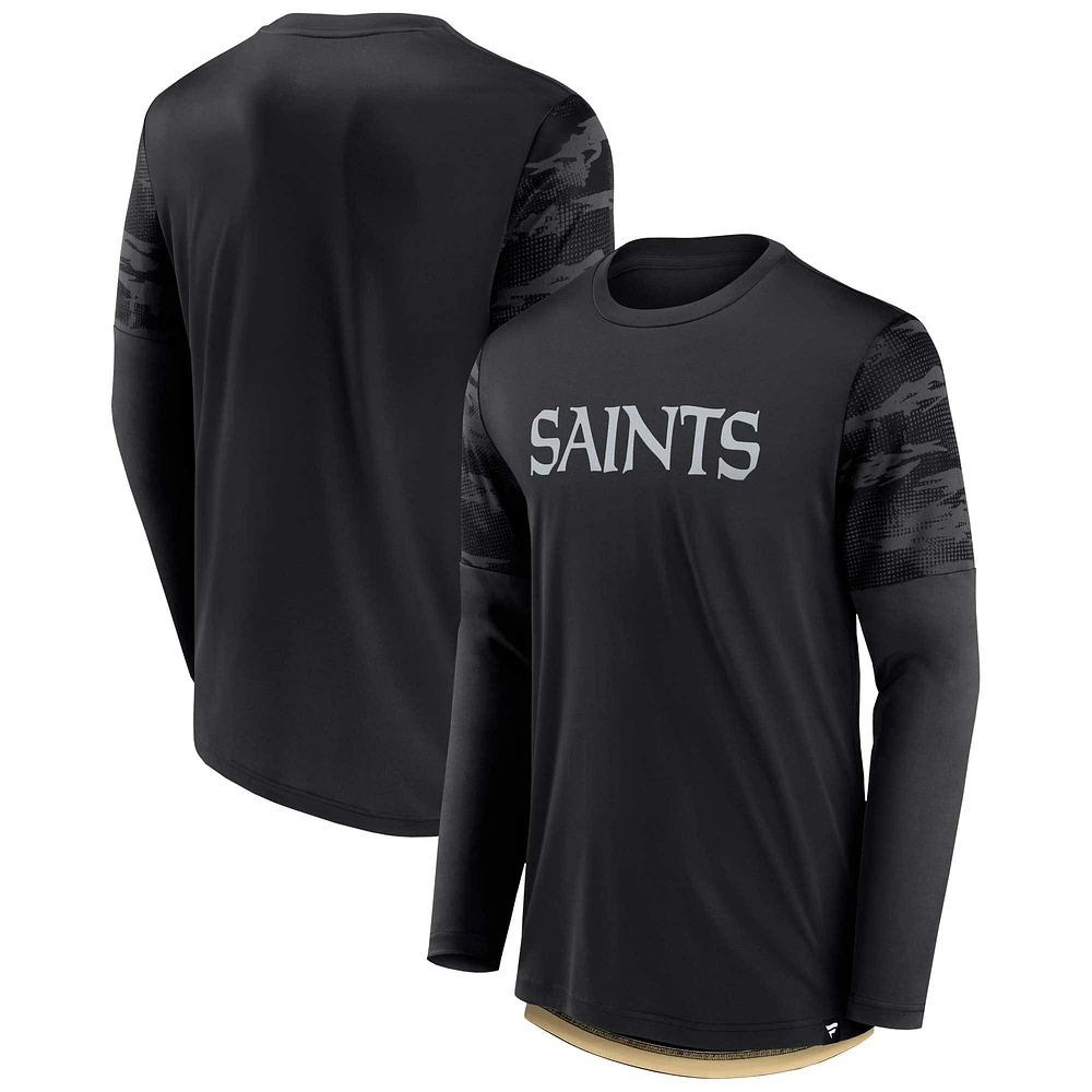 Fanatics pour hommes noirs New Orleans Saints Square Off Defender - T-shirt à manches longues