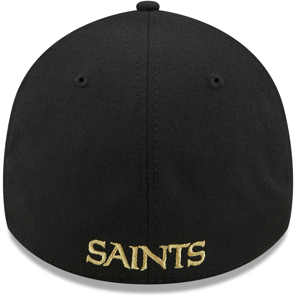 Men's New Era Black Orleans Saints Flawless Stripe 39THIRTY Flex Hat