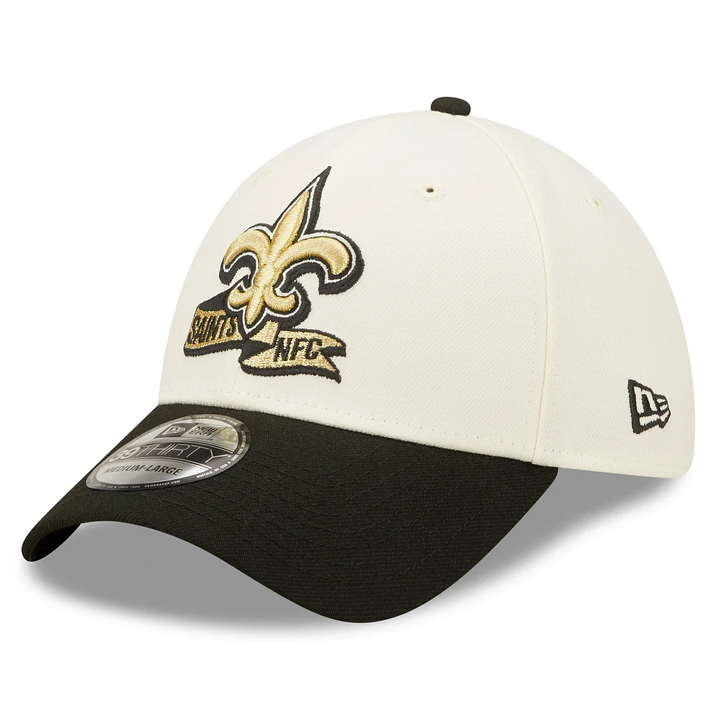 Men's New Era Cream/Black Orleans Saints 2022 Sideline - 39THIRTY 2-Tone Flex Hat