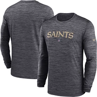 T-shirt à manches longues Nike New Orleans Saints Sideline Team Velocity Performance pour homme, noir