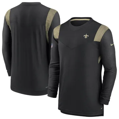 Men's Nike Navy New England Patriots Sideline Coach Chevron Lock Up Long  Sleeve V-Neck Performance T-Shirt