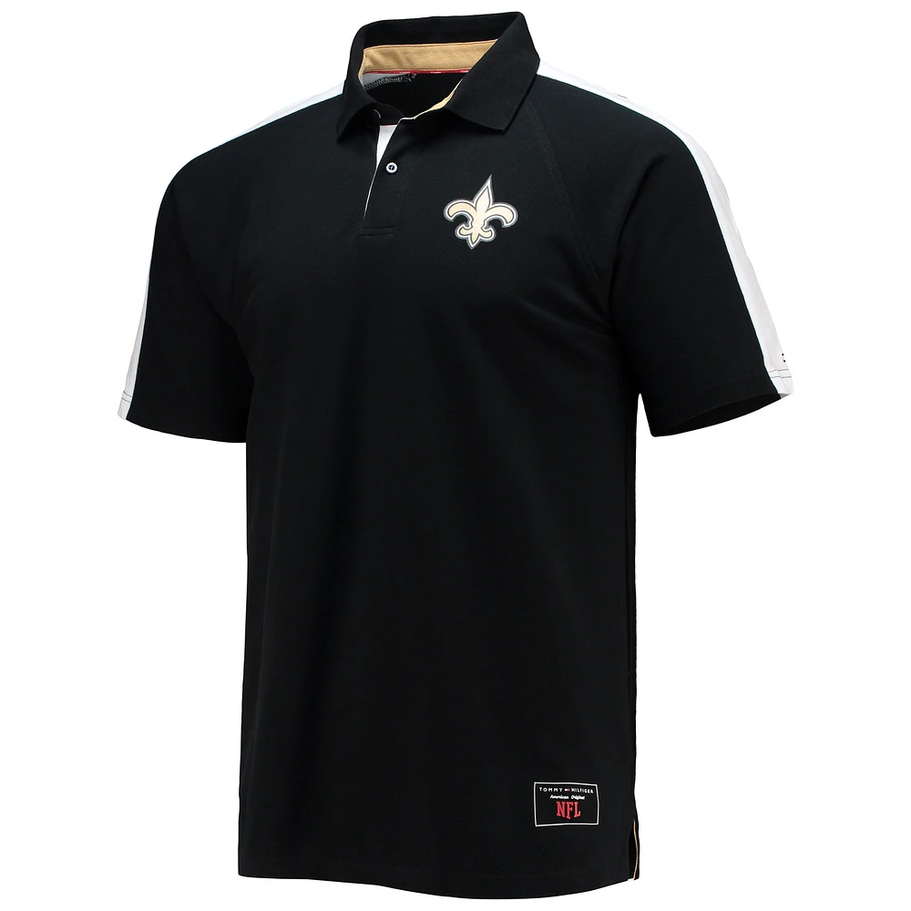 Polo à manches raglan Tommy Hilfiger New Orleans Saints Holden pour homme noir/blanc