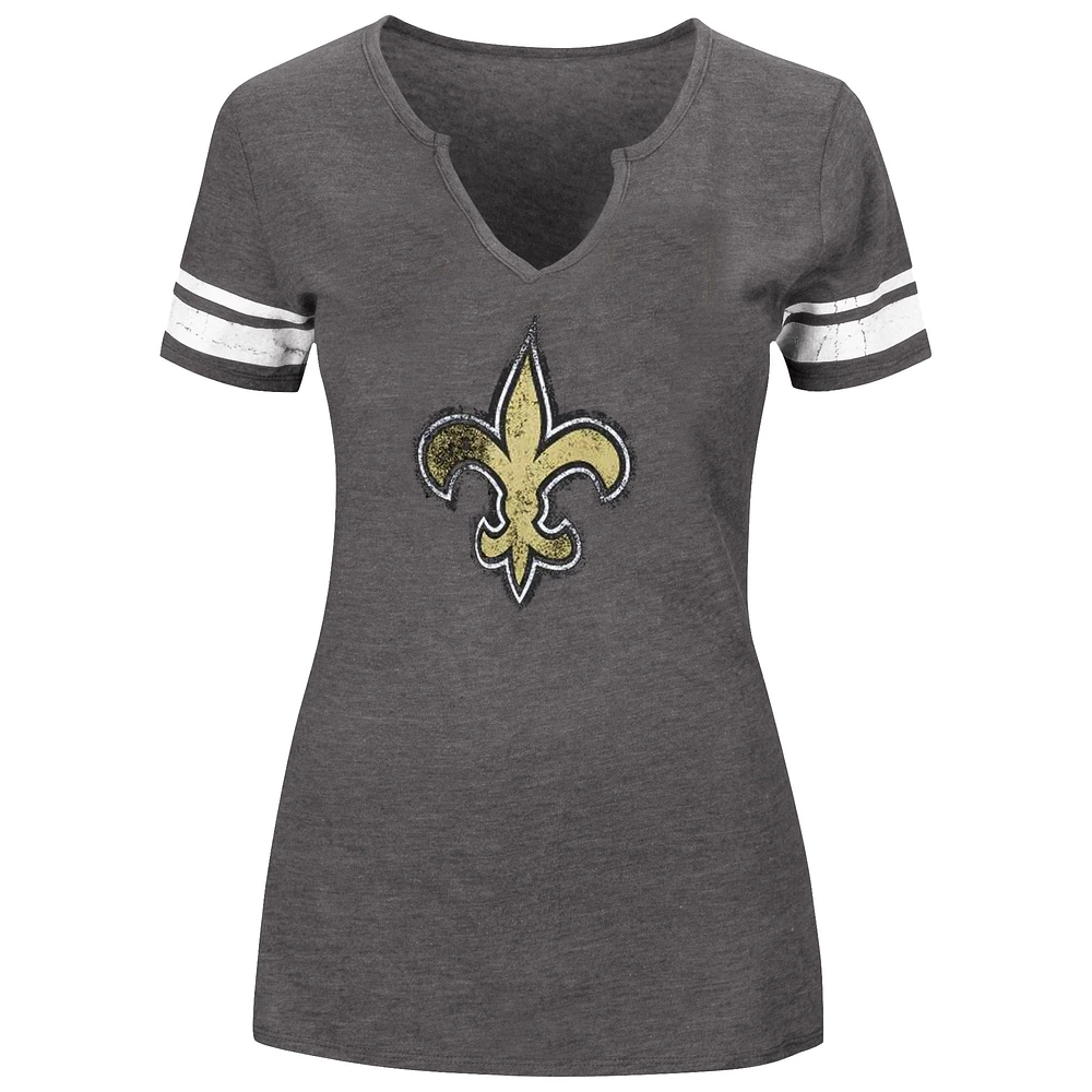 T-shirt à manches raglan et col cranté avec logo Fanatics Charcoal New Orleans Saints pour femmes, grande taille