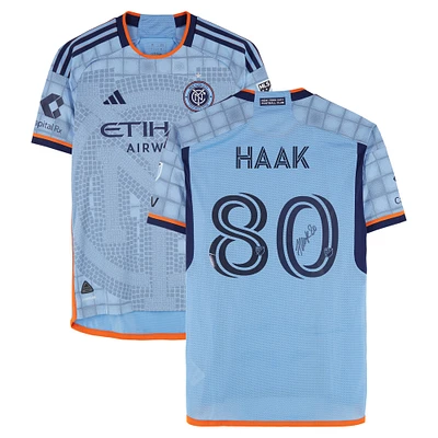 Maillot adidas bleu ciel dédicacé Justin Haak du New York City FC n° 80, utilisé lors du match de la saison 2024 de la MLS - Taille M