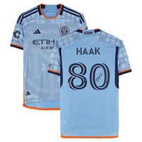 Maillot adidas bleu ciel dédicacé Justin Haak du New York City FC n° 80, utilisé lors du match de la saison 2024 de la MLS - Taille M