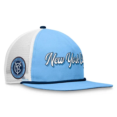 Casquette New York City FC True Classic Golf Snapback Fanatics Branded bleu clair/blanc pour homme