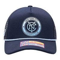 Casquette réglable bleu marine New York City FC Atmosphere Trucker pour hommes