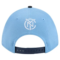 Casquette ajustable New Era bleu clair New York City FC 2025 Jersey Hook 9FORTY M-Crown pour homme