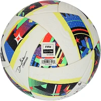 Ballon de football adidas utilisé lors des matchs du New York City FC lors de la saison 2024 de la MLS