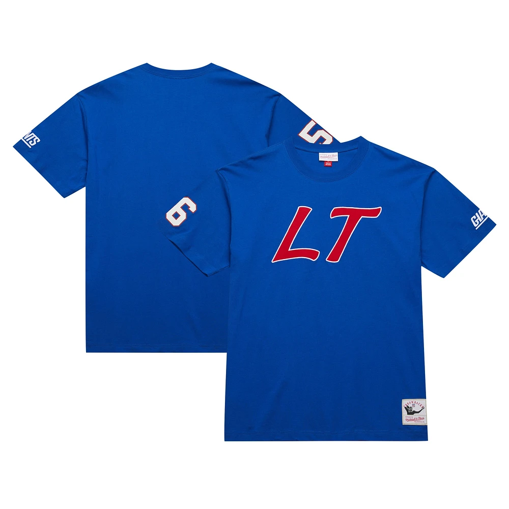 T-shirt surnom de joueur retraité Mitchell & Ness Lawrence Taylor Royal New York Giants pour hommes