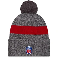 Bonnet en tricot à pompon à revers New Era pour hommes, gris, New York Giants 2023 Sideline Sport