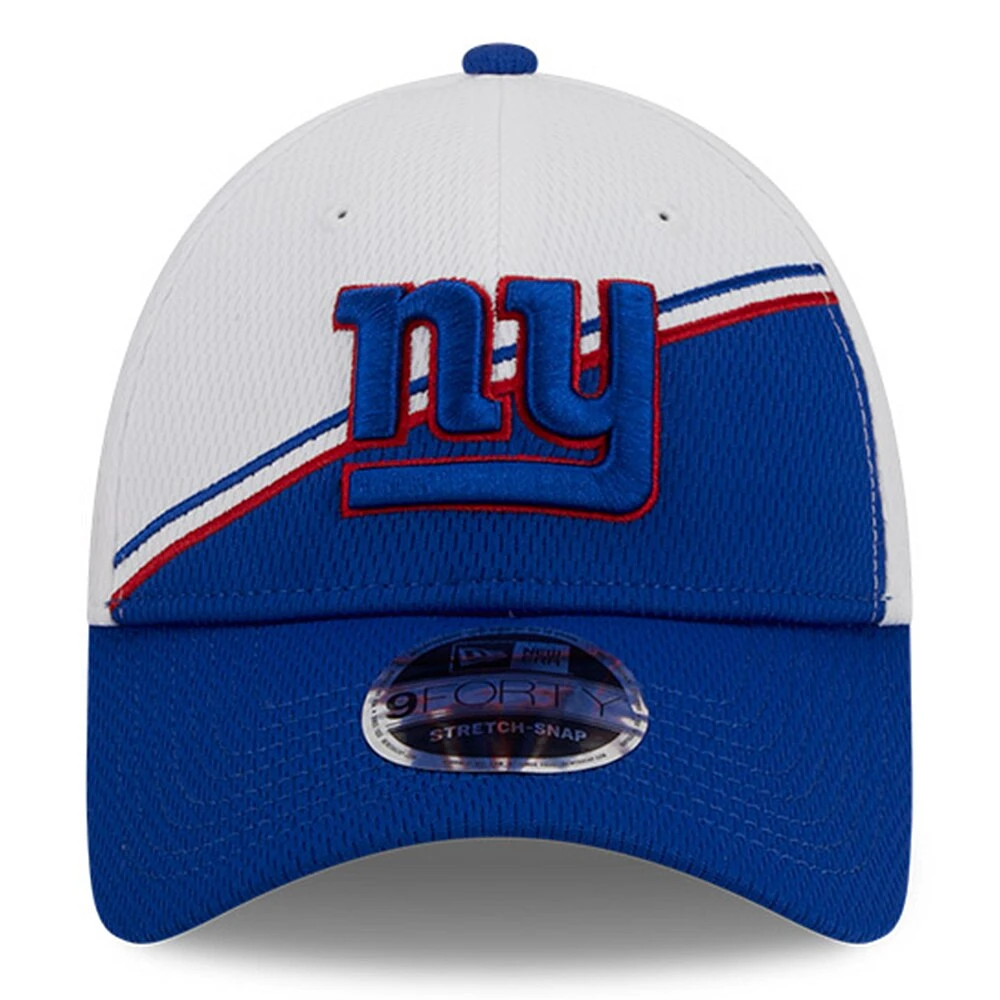 Casquette réglable New Era 2023 Sideline 9FORTY pour homme des Giants de New York, blanc/royal