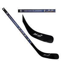Bâton de hockey composite miniature autographié par Alexander Romanov des Islanders de New York