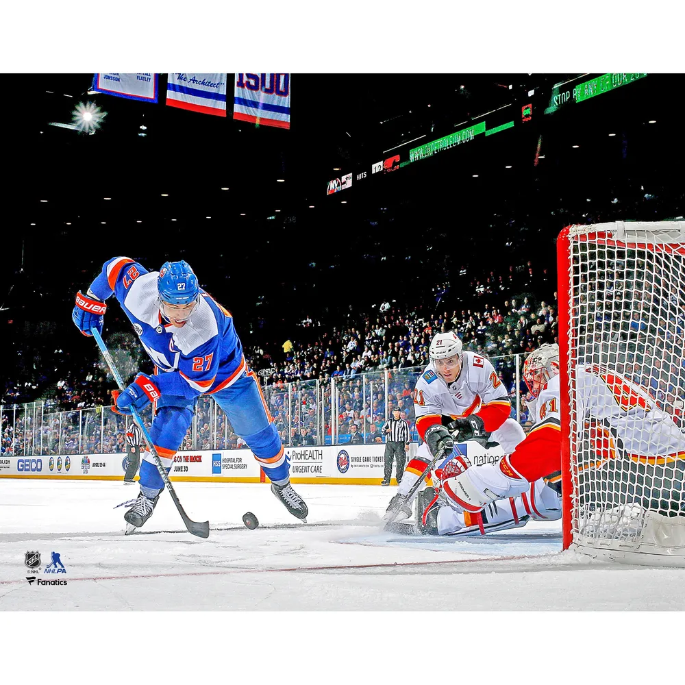 Lids Mathew Barzal New York Islanders Fanatics Authentic Unsigned White  Jersey Shooting Photograph