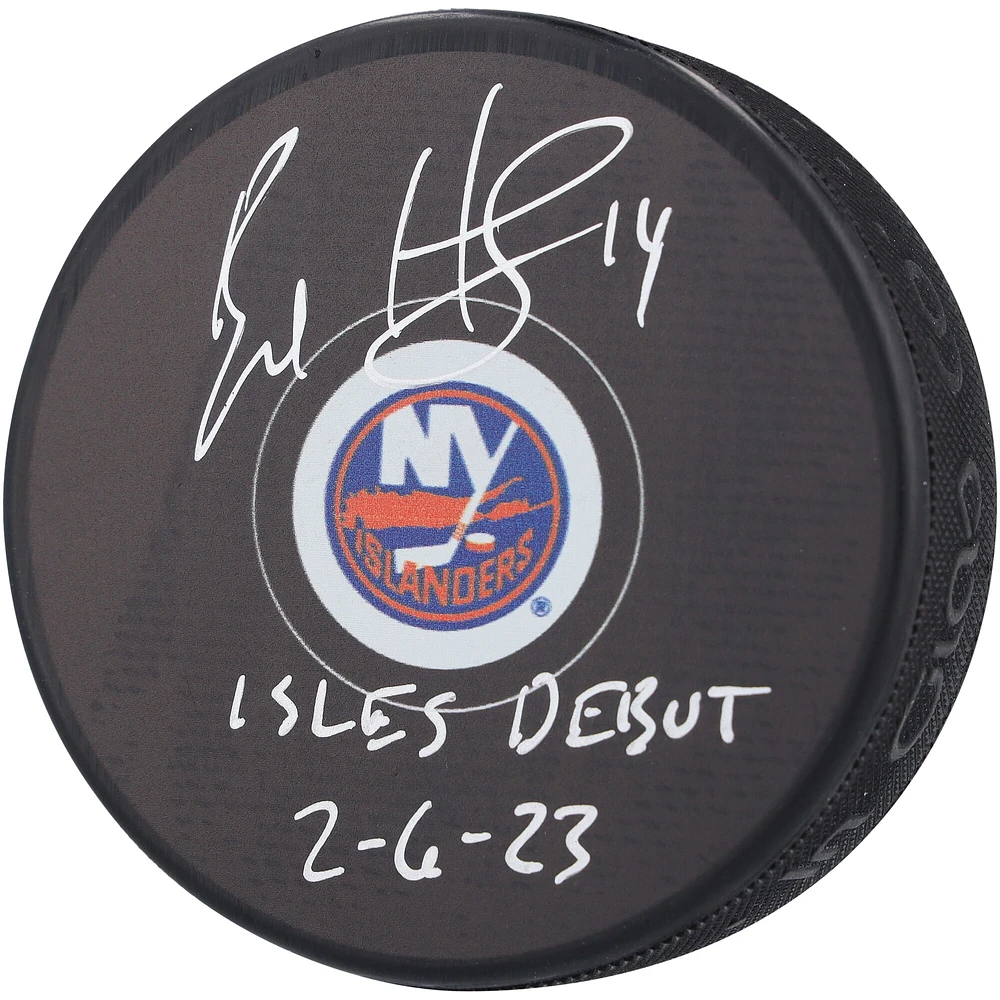 Rondelle de hockey autographiée par Bo Horvat des Islanders de New York avec l'inscription « Isles Debut 2-6-23 »