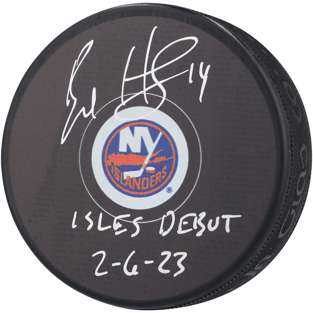 Rondelle de hockey autographiée par Bo Horvat des Islanders de New York avec l'inscription « Isles Debut 2-6-23 »
