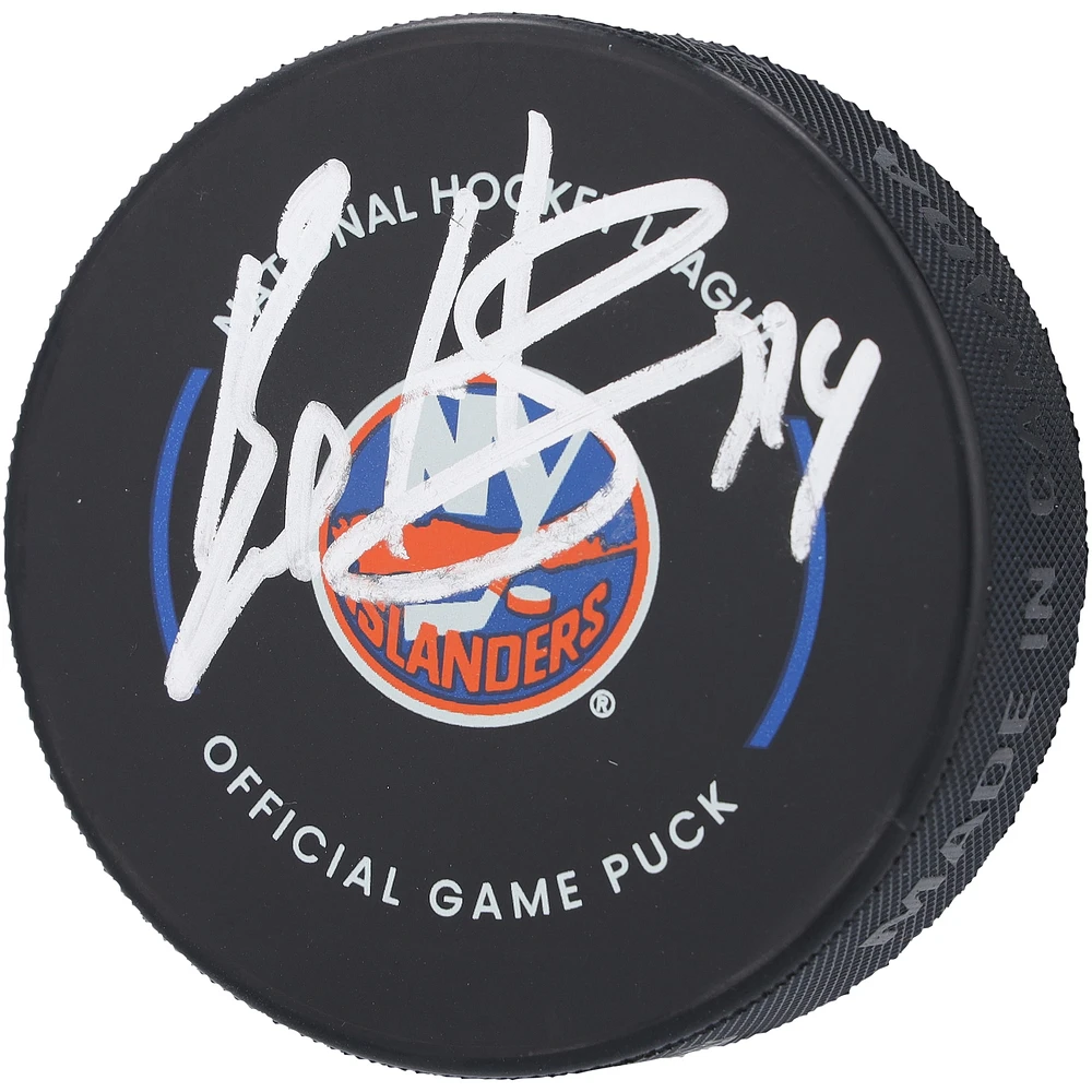 Rondelle de match officielle autographiée par Bo Horvat des Islanders de New York