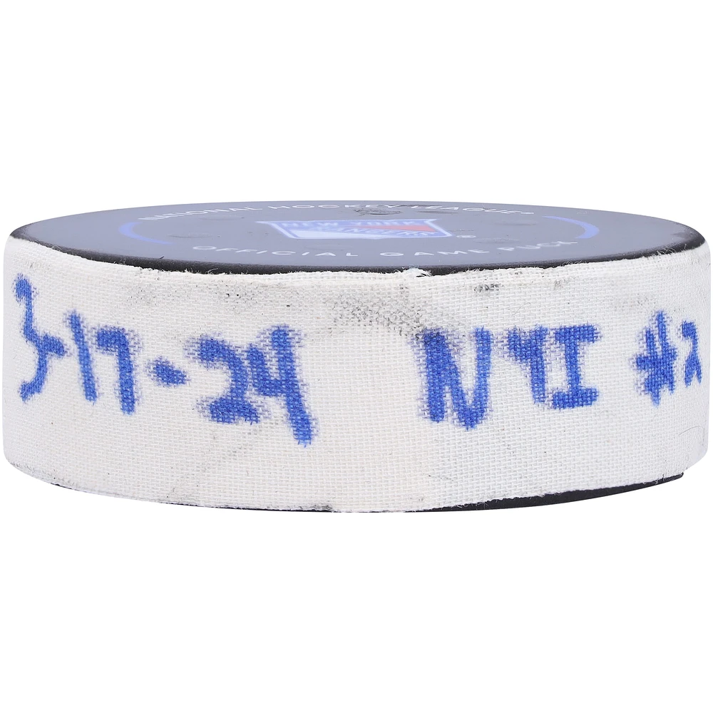 Bo Horvat Rondelle de but utilisée par les Islanders de New York le 17 mars 2024 contre. Rangers de New York – Deuxième des deux buts marqués
