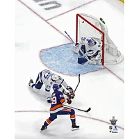 Brock Nelson New York Islanders Unsigned 2020 Stanley Cup Playoffs Game 3 vs. Tampa Bay Lightning Scoring Goal Photograph
