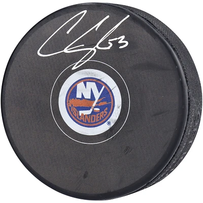 Rondelle de hockey autographiée par Casey Cizikas des Islanders de New York